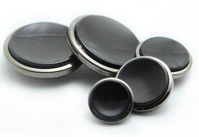 TJ  JK  西裝組合鈕扣  風衣樹脂鈕扣  15mm  18mm  20mm   25mm   29mm  大衣  風衣  西裝 後面照